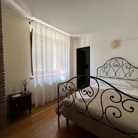 Locanda Sul Lago سانتو ستيفانو دي سيسانيو المظهر الخارجي الصورة