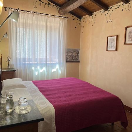 Locanda Sul Lago سانتو ستيفانو دي سيسانيو المظهر الخارجي الصورة