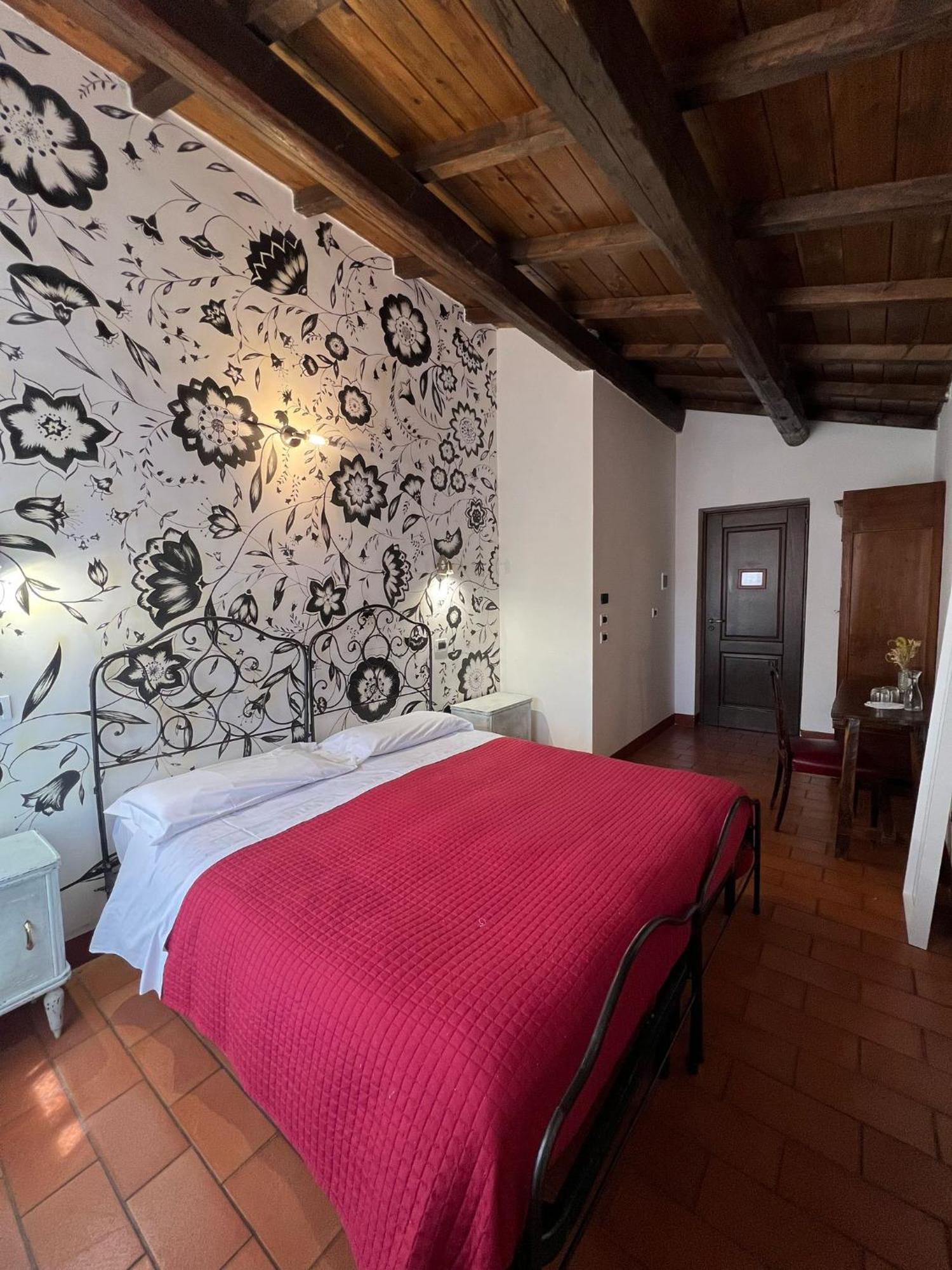 Locanda Sul Lago سانتو ستيفانو دي سيسانيو المظهر الخارجي الصورة